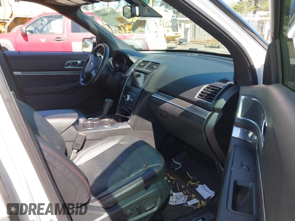 2019 Ford Explorer Sport with VIN 1FM5K8GT8KGB37269, listed as a IAAI auction lot 41914607 with Not Provided miles and . Bid and sale history available at carsss.com. Image 5.