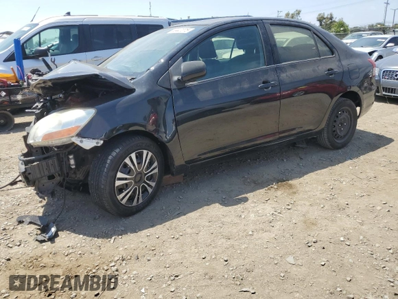 2009 Toyota Yaris z VIN JTDBT903394052355, wystawiony jako Copart lot #58447075 z przebiegiem 166 172 mil mil oraz Tytuł czysty. Historia ofert i sprzedaży dostępna na DreamBid. Obrazek 1.