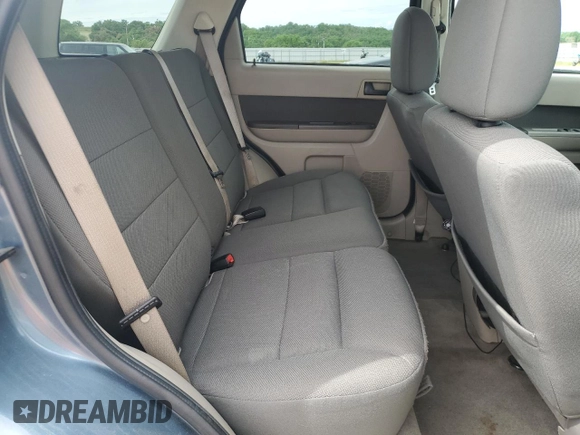 2010 Ford Escape Hybrid z VIN 1FMCU4K35AKB31202, wystawiony jako Copart lot #52922525 z przebiegiem 152 303 mil mil oraz Szkoda całkowita • Salvage title. Historia ofert i sprzedaży dostępna na DreamBid. Obrazek 11.