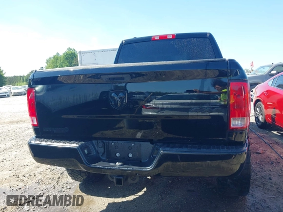 2019 Ram 1500 Tradesman z VIN 1C6RR7KG9KS709945, wystawiony jako IAAI lot #42134420 z przebiegiem 69 846 mil mil oraz . Historia ofert i sprzedaży dostępna na DreamBid. Obrazek 16.