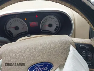 2007 Ford Explorer Sport Trac Limited z VIN 1FMEU33K77UA30264, wystawiony jako IAAI lot #42378051 z przebiegiem 248 960 mil mil oraz . Historia ofert i sprzedaży dostępna na DreamBid. Obrazek 7.