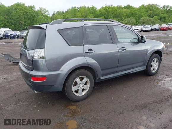 2010 Mitsubishi Outlander z VIN JA4AT2AW9AZ001049, wystawiony jako IAAI lot #42282766 z przebiegiem 108 668 mil mil oraz . Historia ofert i sprzedaży dostępna na DreamBid. Obrazek 4.