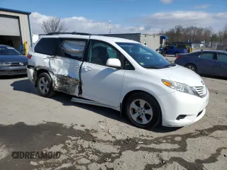 2015 Toyota Sienna LE AAS with VIN 5TDKK3DC2FS584738, listed as a Copart auction lot 50692905 with 88,022 mi miles and Salvage Title. Bid and sale history available at carsss.com. Image 4.