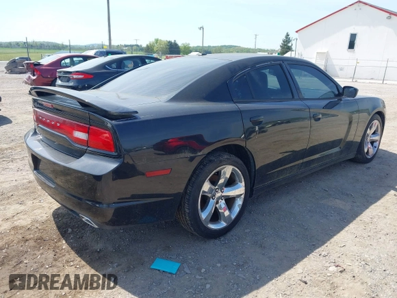 2011 Dodge Charger Rallye with VIN 2B3CL3CG8BH508635, listed as a IAAI auction lot 42146628 with 176,800 mi miles and . Bid and sale history available at carsss.com. Image 4.
