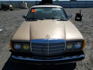 1985 Mercedes-Benz 300 с VIN WDBAB53A6FA202200, выставлен на аукционе Copart как лот 60064145 с пробегом 202 868 миль миль и Чистый • Clean title. История ставок и продаж доступна на DreamBid. Изображение 5.