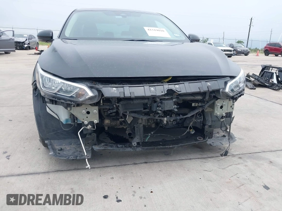 2020 Nissan Sentra SV z VIN 3N1AB8CV5LY271394, wystawiony jako IAAI lot #42319810 z przebiegiem 109 316 mil mil oraz . Historia ofert i sprzedaży dostępna na DreamBid. Obrazek 6.