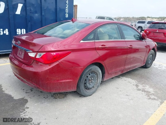 2012 Hyundai Sonata GLS PZEV with VIN 5NPEB4AC5CH457975, listed as a IAAI auction lot 41789642 with 199,446 mi miles. Bid and sale history available at carsss.com. Image 4.