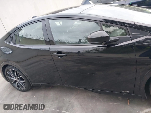 2024 Toyota Prius LE z VIN JTDADABU3R3015537, wystawiony jako IAAI lot #42063101 z przebiegiem 21 435 mil mil oraz . Historia ofert i sprzedaży dostępna na DreamBid. Obrazek 13.