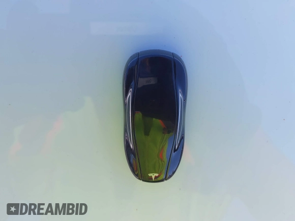 2016 Tesla Model S 90D z VIN 5YJSA1E29GF160332, wystawiony jako IAAI lot #42593749 z przebiegiem 92 702 mil mil oraz . Historia ofert i sprzedaży dostępna na DreamBid. Obrazek 11.