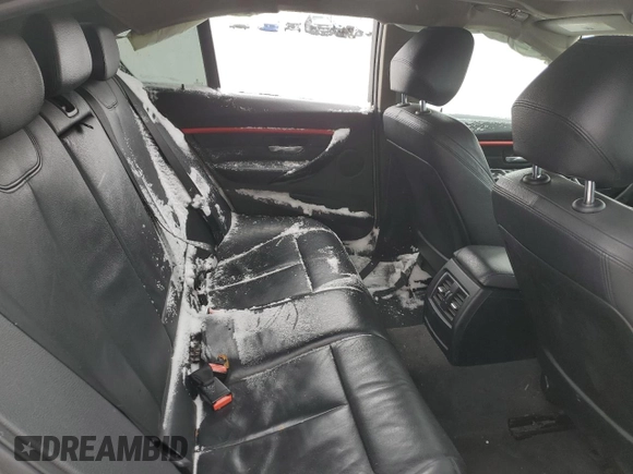2016 BMW 3 Series 320i xDrive with VIN WBA8A3C58GK689385, listed as a Copart auction lot 44992225 with Not Provided miles and Salvage Title. Bid and sale history available at DreamBid. Image 10.