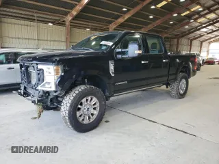 2022 Ford F-250 XL z VIN 1FT8W2BT8NEG11621, wystawiony jako Copart lot #63000895 z przebiegiem 86 156 mil mil oraz Szkoda całkowita • Salvage title. Historia ofert i sprzedaży dostępna na DreamBid. Obrazek 1.
