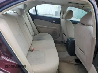 2011 Mercury Milan z VIN 3MEHM0HA1BR602282, wystawiony jako Copart lot #50646455 z przebiegiem 135 657 mil mil oraz Szkody całkowita. Historia ofert i sprzedaży dostępna na DreamBid. Obrazek 10.