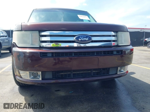 2009 Ford Flex SEL with VIN 2FMEK62C99BA17882, listed as a IAAI auction lot 42072947 with 170,054 mi miles. Bid and sale history available at carsss.com. Image 6.