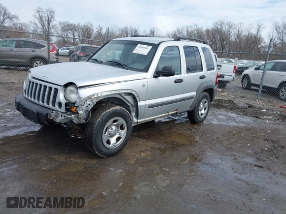 2007 Jeep Liberty Sport with VIN 1J4GL48K77W669788, listed as a IAAI auction lot 41655587 with 136,727 mi miles. Bid and sale history available at carsss.com. Image 2.