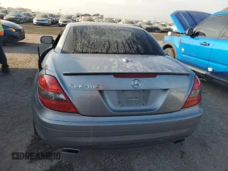 2011 Mercedes-Benz SLK 300 z VIN WDBWK5EA6BF238842, wystawiony jako Copart lot #75209034 z przebiegiem 129 320 mil mil oraz Szkoda całkowita • Salvage title. Historia ofert i sprzedaży dostępna na DreamBid. Obrazek 6.