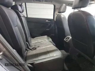 2018 Volkswagen Tiguan SEL z VIN 3VV2B7AX8JM121205, wystawiony jako Copart lot #51534915 z przebiegiem 145 265 mil mil oraz Szkoda całkowita • Salvage title. Historia ofert i sprzedaży dostępna na DreamBid. Obrazek 11.