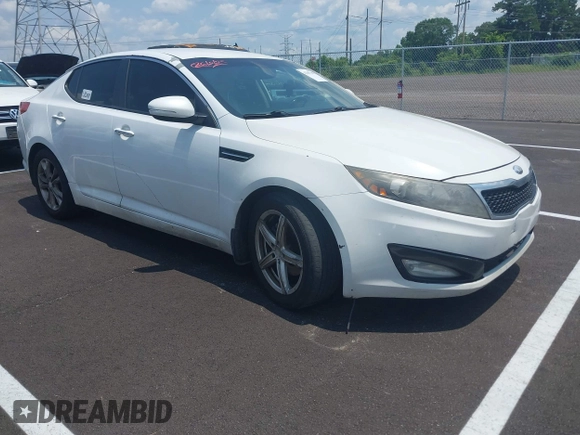 2013 Kia Optima EX z VIN 5XXGN4A70DG121117, wystawiony jako IAAI lot #42387582 z przebiegiem 314 327 mil mil oraz . Historia ofert i sprzedaży dostępna na DreamBid. Obrazek 1.