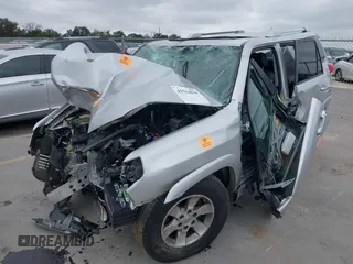 2010 Toyota 4Runner SR5 z VIN JTEZU5JR9A5011357, wystawiony jako IAAI lot #41514810 z przebiegiem Nie podano mil oraz . Historia ofert i sprzedaży dostępna na DreamBid. Obrazek 20.