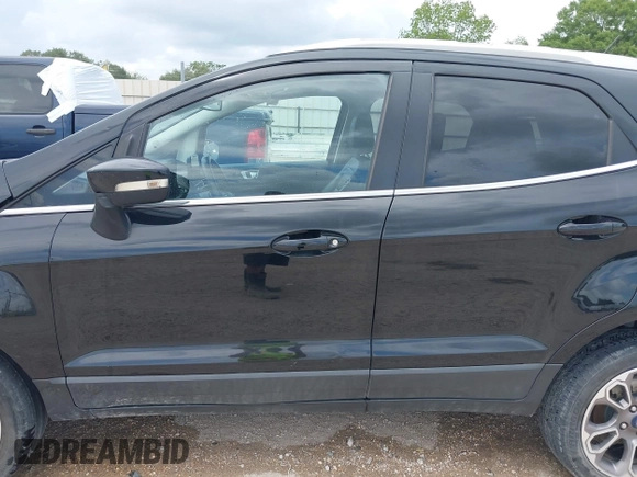 2021 Ford EcoSport Titanium z VIN MAJ6S3KL7MC400564, wystawiony jako IAAI lot #42050318 z przebiegiem 92 882 mil mil oraz . Historia ofert i sprzedaży dostępna na DreamBid. Obrazek 15.