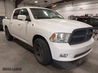 2009 Dodge Ram 1500 Sport with VIN 1D3HB13T39J521768, listed as a IAAI auction lot 42096308 with 173,989 mi miles. Bid and sale history available at carsss.com. Image 1.