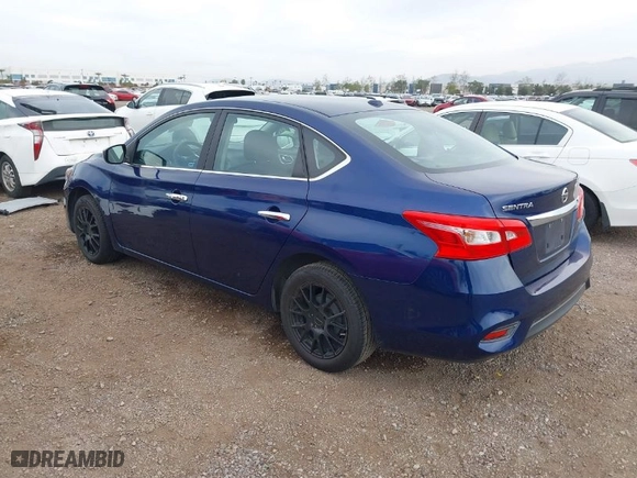2016 Nissan Sentra SR with VIN 3N1AB7AP3GL647883, listed as a IAAI auction lot 41712942 with 204,034 mi miles. Bid and sale history available at carsss.com. Image 3.
