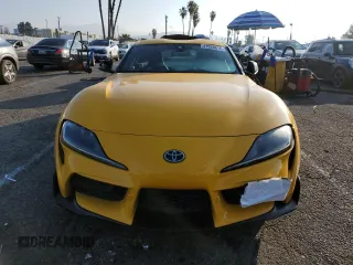 2020 Toyota GR Supra 3.0 with VIN WZ1DB4C09LW027621, listed as a Copart auction lot 41928615 with 0 mi miles and Salvage Title. Bid and sale history available at carsss.com. Image 5.