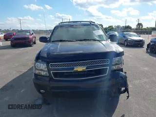 2013 Chevrolet Avalanche LTZ with VIN 3GNMCGE05DG351022, listed as a IAAI auction lot 41138090 with 197,159 mi miles and . Bid and sale history available at DreamBid. Image 12.