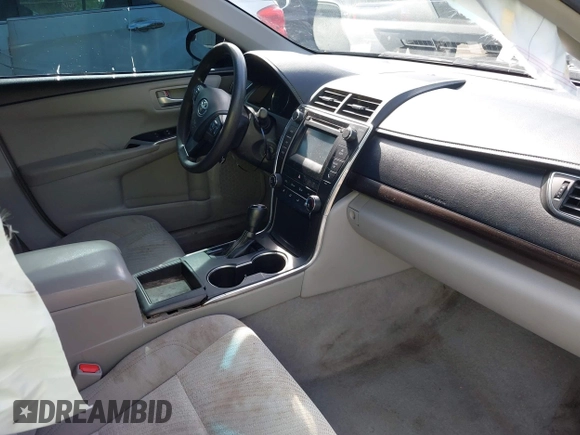 2017 Toyota Camry XLE z VIN 4T1BF1FK0HU403059, wystawiony jako IAAI lot #42112842 z przebiegiem 99 782 mil mil oraz . Historia ofert i sprzedaży dostępna na DreamBid. Obrazek 5.