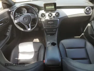 2014 Mercedes-Benz CLA 250 with VIN WDDSJ4EBXEN043882, listed as a Copart auction lot 54352585 with 171,712 mi miles and Salvage title. Bid and sale history available at DreamBid. Image 8.