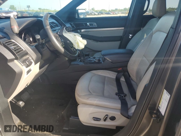 2018 Ford Explorer XLT с VIN 1FM5K8D88JGA40877, выставлен на аукционе Copart как лот 62116855 с пробегом 78 034 миль миль и Списание • Salvage title. История ставок и продаж доступна на DreamBid. Изображение 7.
