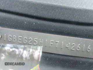 1985 Chevrolet Chevy Van z VIN 1GBEG25H1F7142616, wystawiony jako IAAI lot #41606567 z przebiegiem 19 168 mil mil oraz . Historia ofert i sprzedaży dostępna na DreamBid. Obrazek 9.