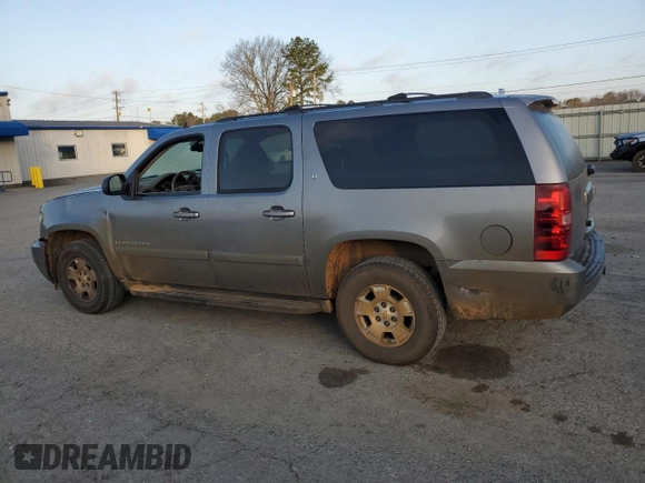 2007 Chevrolet Suburban LT z VIN 1GNFK163X7R411642, wystawiony jako Copart lot #48594595 z przebiegiem 233 733 mil mil oraz Szkoda całkowita • Salvage title. Historia ofert i sprzedaży dostępna na DreamBid. Obrazek 2.