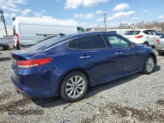 2017 Kia Optima EX with VIN 5XXGU4L35HG177587, listed as a Copart auction lot 49909125 with Not Provided miles and Clean Title. Bid and sale history available at carsss.com. Image 3.