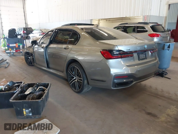 2020 BMW 7 Series 750i xDrive with VIN WBA7U2C07LGJ59164, listed as a IAAI auction lot 42001056 with Not provided miles and . Bid and sale history available at DreamBid. Image 3.