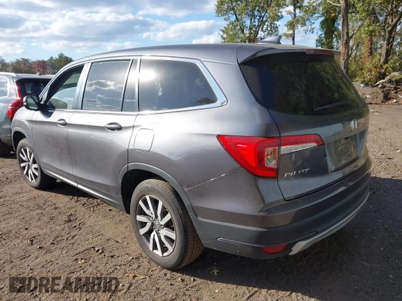2020 Honda Pilot EX-L z VIN 5FNYF6H53LB069677, wystawiony jako IAAI lot #40581586 z przebiegiem 21 717 mil mil oraz . Historia ofert i sprzedaży dostępna na DreamBid. Obrazek 3.