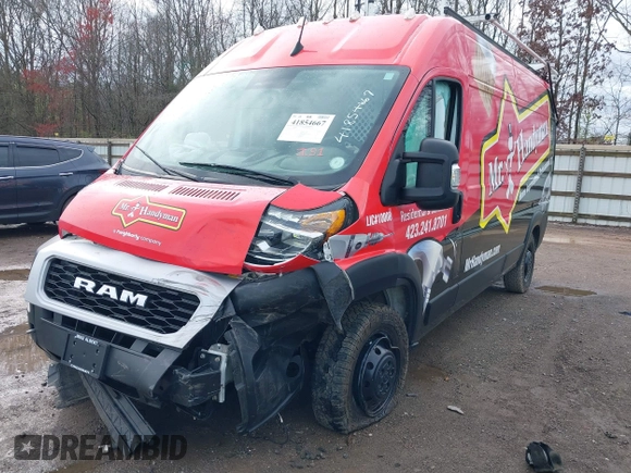 2022 Ram ProMaster Cargo with VIN 3C6LRVDG0NE111435, listed as a IAAI auction lot 41854667 with 72,524 mi miles and . Bid and sale history available at DreamBid. Image 17.