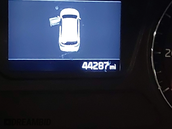 2019 Kia Sorento LX V6 with VIN 5XYPGDA58KG522979, listed as a IAAI auction lot 41553101 with 44,287 mi miles. Bid and sale history available at carsss.com. Image 15.
