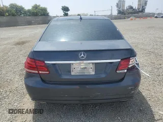 2010 Mercedes-Benz E 550 Luxury с VIN WDDHF7CB7AA225685, выставлен на аукционе Copart как лот 60713225 с пробегом 176 210 миль миль и Списание • Salvage title. История ставок и продаж доступна на DreamBid. Изображение 6.