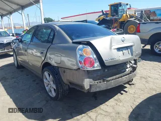 2004 Nissan Altima S with VIN 1N4AL11D94C123437, listed as a IAAI auction lot 41878048 with 1 mi miles. Bid and sale history available at carsss.com. Image 3.