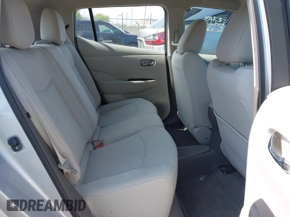 2011 Nissan LEAF SL-e with VIN JN1AZ0CP9BT009562, listed as a IAAI auction lot 42228290 with 93,183 mi miles and . Bid and sale history available at DreamBid. Image 8.