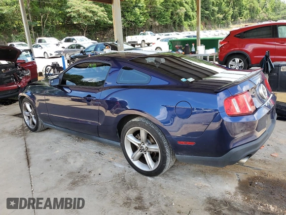 2012 Ford Mustang Premium с VIN 1ZVBP8AMXC5255571, выставлен на аукционе Copart как лот 61208395 с пробегом 176 102 миль миль и Списание • Salvage title. История ставок и продаж доступна на DreamBid. Изображение 2.