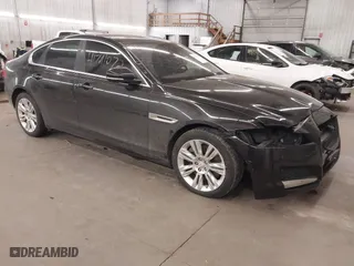 2016 Jaguar XF 35t Premium with VIN SAJBJ4BV4GCY22008, listed as a IAAI auction lot 41791072 with 111,439 mi miles. Bid and sale history available at carsss.com. Image 1.