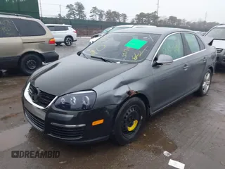 2008 Volkswagen Jetta SE with VIN 3VWRZ71K38M025440, listed as a IAAI auction lot 41604481 with Not provided miles and . Bid and sale history available at DreamBid. Image 2.