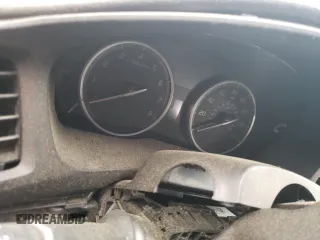 2015 Acura ILX Premium z VIN 19VDE1F57FE008391, wystawiony jako Copart lot #61849634 z przebiegiem Nie podano mil oraz Szkoda całkowita • Salvage title. Historia ofert i sprzedaży dostępna na DreamBid. Obrazek 9.