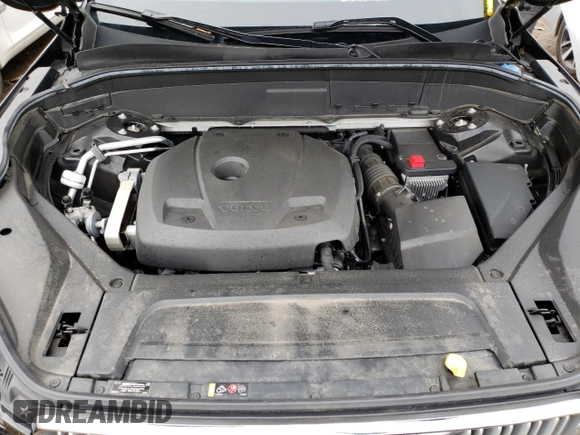 2017 Volvo XC90 Inscription with VIN YV4A22PL1H1176889, listed as a Copart auction lot 37447453 with 33,987 mi miles. Bid and sale history available at carsss.com. Image 12.