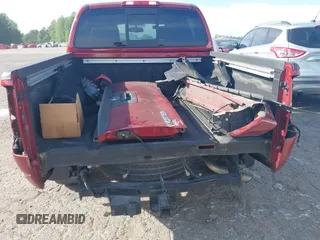 2021 Nissan Frontier SV z VIN 1N6ED0EA8MN714704, wystawiony jako IAAI lot #42065227 z przebiegiem 45 735 mil mil oraz . Historia ofert i sprzedaży dostępna na DreamBid. Obrazek 6.