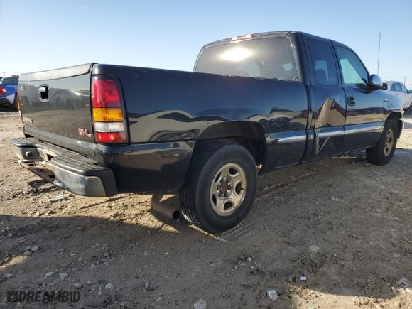 2002 GMC Sierra 1500 SLE with VIN 2GTEC19V621166340, listed as a Copart auction lot 83235214 with 0 mi miles and Salvage Title. Bid and sale history available at carsss.com. Image 3.
