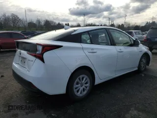 2021 Toyota Prius L Eco with VIN JTDKAMFUXM3149611, listed as a Copart auction lot 44269505 with 81,437 mi miles and Salvage title. Bid and sale history available at DreamBid. Image 3.