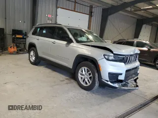 2023 Jeep Grand Cherokee Laredo with VIN 1C4RJKAG2P8852406, listed as a Copart auction lot 55753025 with 10,350 mi miles and Salvage title. Bid and sale history available at DreamBid. Image 4.