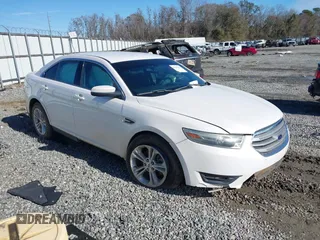 2013 Ford Taurus SEL with VIN 1FAHP2E87DG221557, listed as a IAAI auction lot 41331531 with 152,879 mi miles. Bid and sale history available at carsss.com. Image 1.